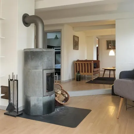 Awesome In Knebel With 3 Bedrooms, Sauna And Internet Ebeltoft