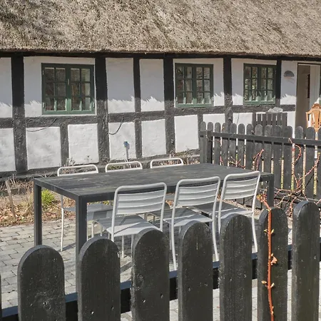 Awesome In Knebel With 3 Bedrooms, Sauna And Internet Ebeltoft